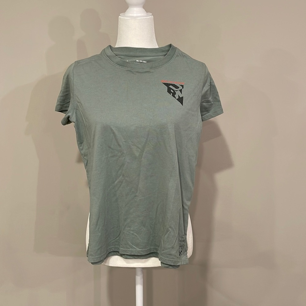Under Armour Women’s T-Shirt